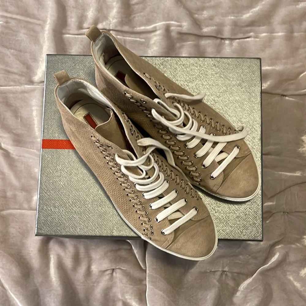 Prada lace up high top Sneakers - Picture 2 of 6